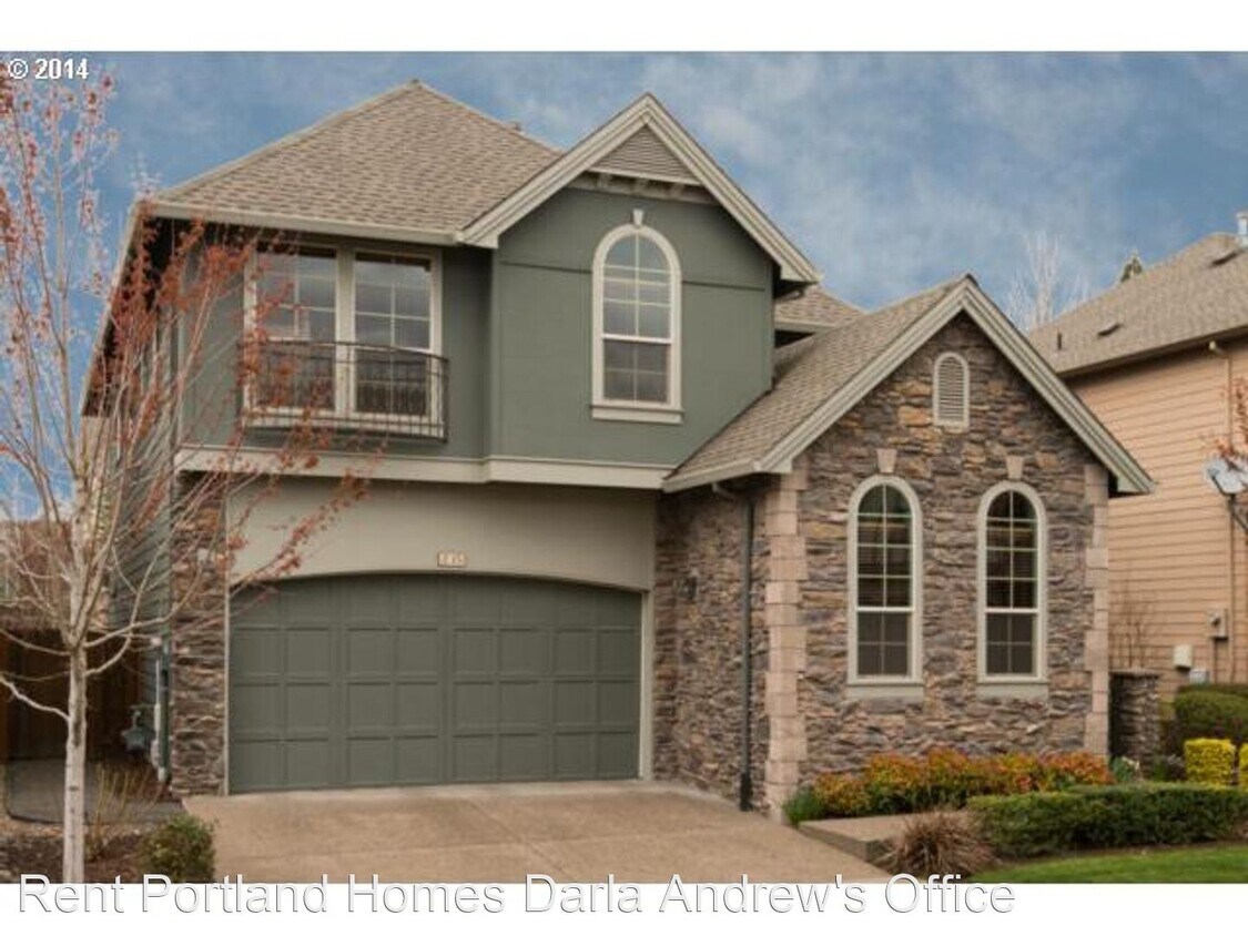 3 br, 2.5 bath House 235 NE 61st Pl House Rental in Hillsboro, OR