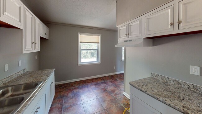 Foto del edificio - 938 Bramblewood Ln