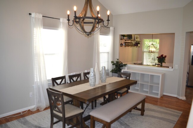 Building Photo - 3108 Guardhouse Cir