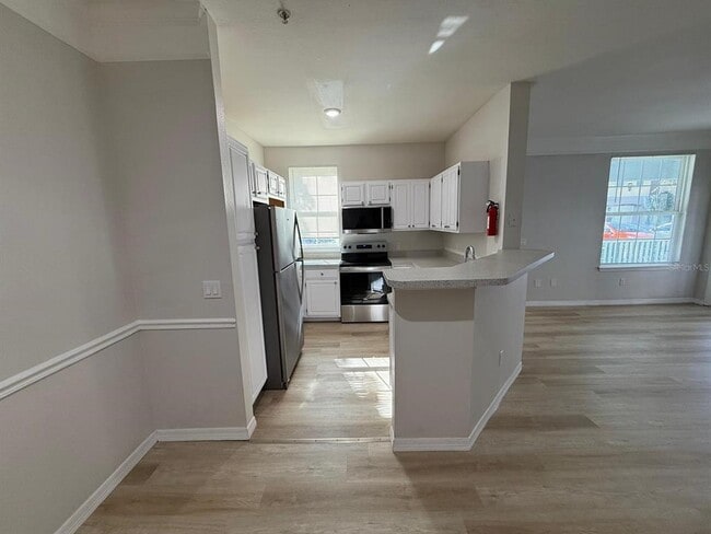 Building Photo - 3478 Westchester Square Blvd