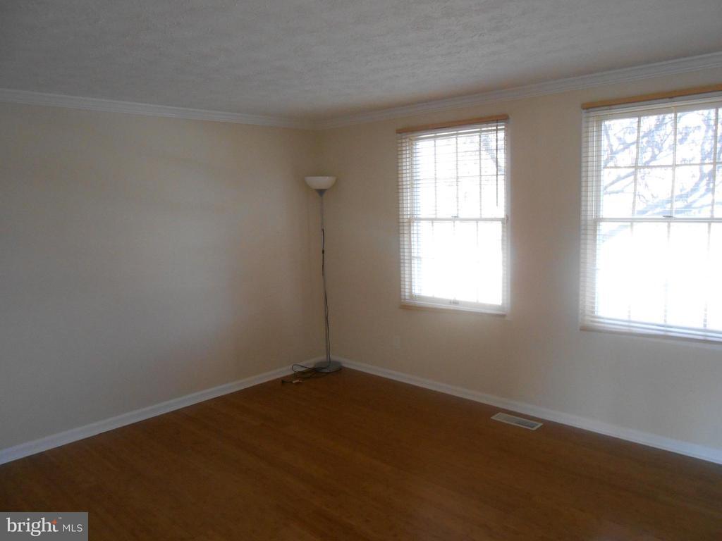 6705 Ammendale Way, Beltsville, MD 20705 Townhome Rentals in Beltsville MD