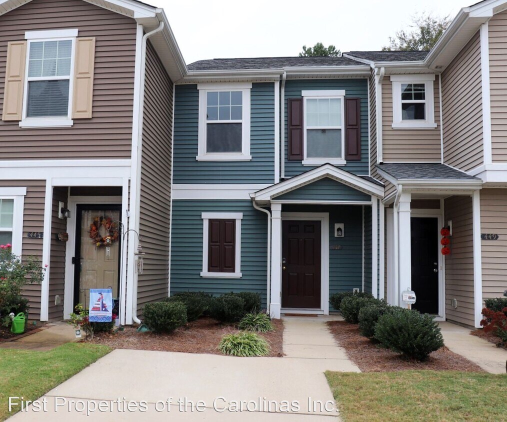 Primary Photo - 2 br, 1.5 bath House - 447 Hunters Dance Rd.