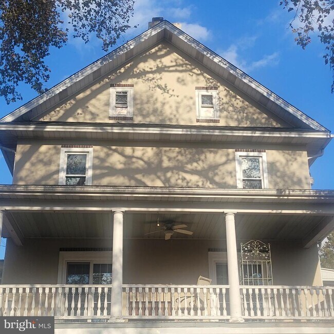 Foto del edificio - 554 Blackhorse Hl Rd