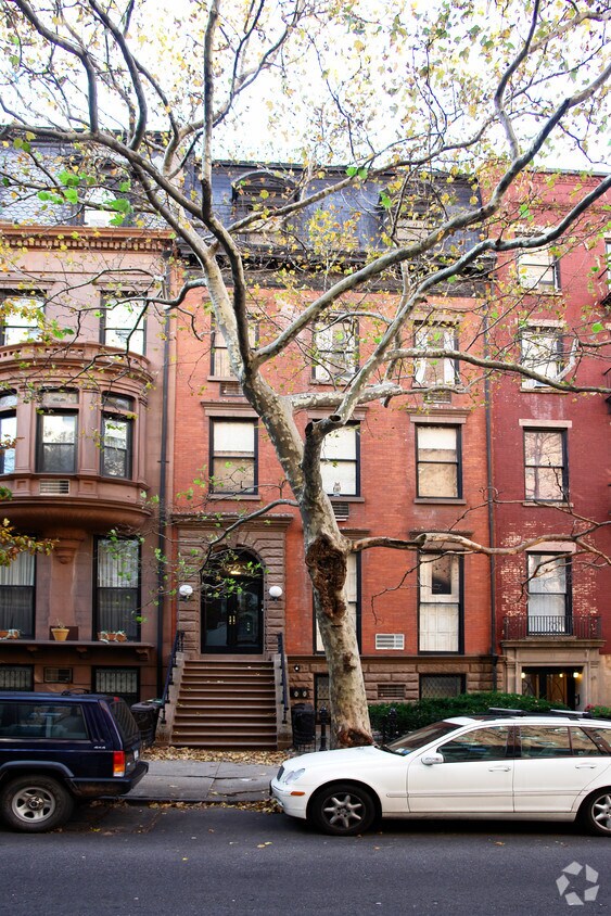 Building Photo - 50 Pierrepont St