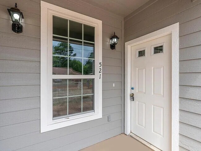 Foto del edificio - 523 North St