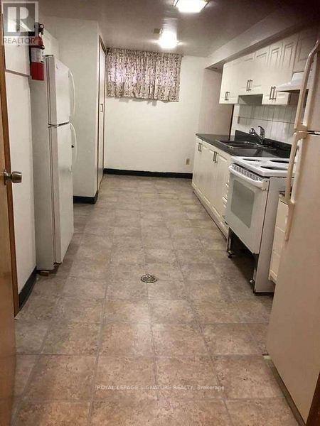 Photo du bâtiment - 109 Rodda Blvd