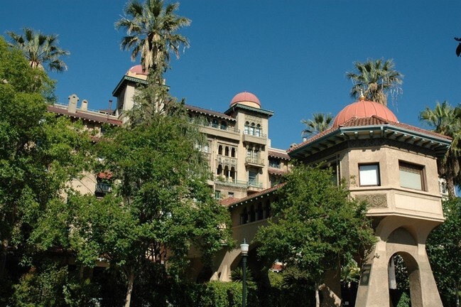 Historic Castle Green Hotel Apartments Pasadena Ca Building Photo Historic Castle Green Hotel Apartments