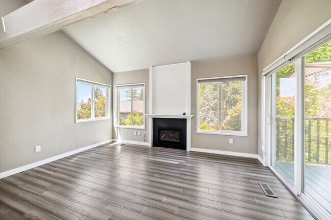 Building Photo - 4312 Botticelli St