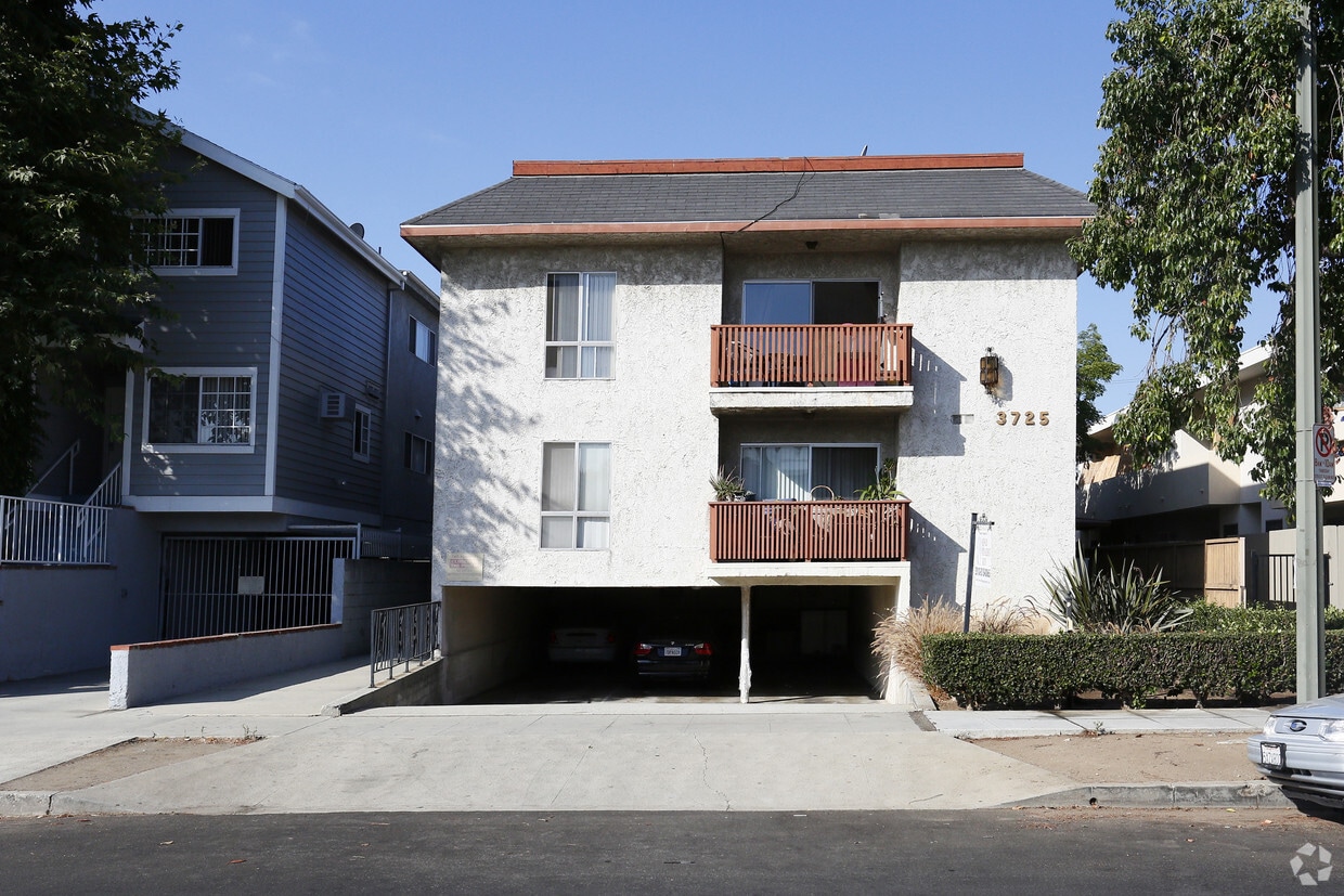 Building Photo - 3725 Vinton Ave