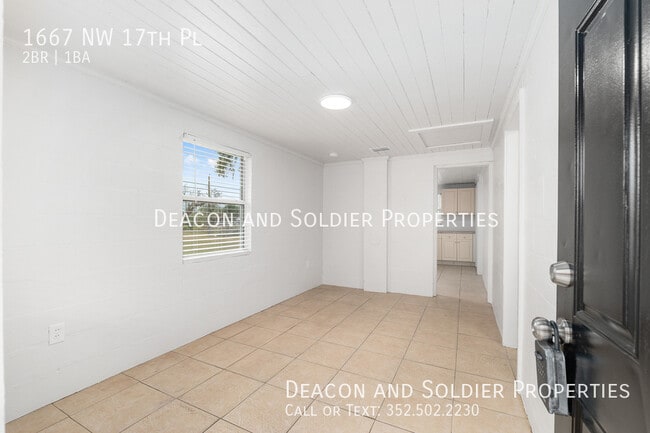 Foto del edificio - 1667 NW 17th Pl