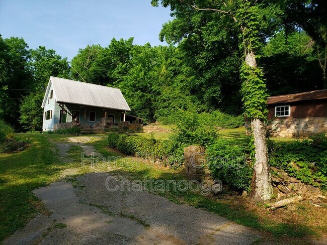 Building Photo - 4019 W Rd
