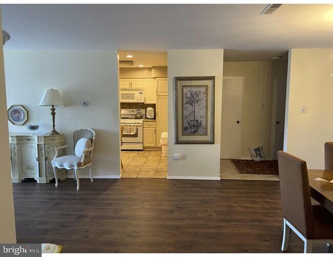 Foto del edificio - 5100 S Convent Ln