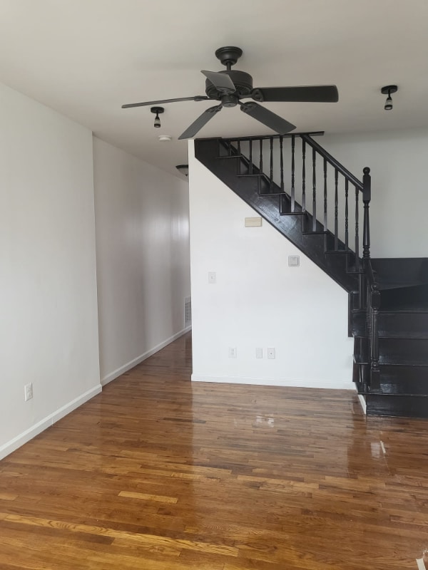 Building Photo - 2018 E Lanvale St