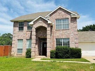 Building Photo - 2212 Remmington Dr