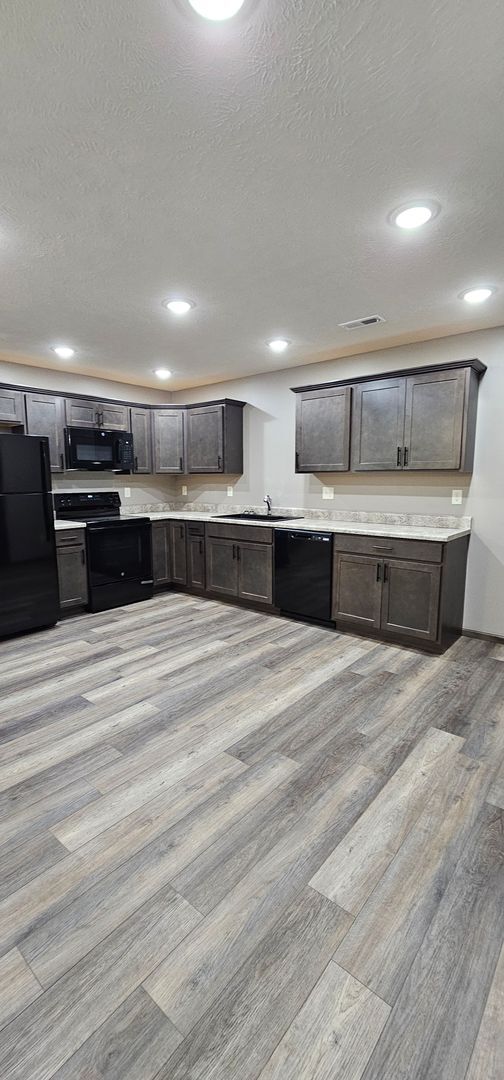 Foto del edificio - Newly constructed 2 bedroom apartment