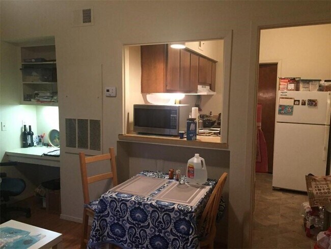 Foto del edificio - 3000 Guadalupe St