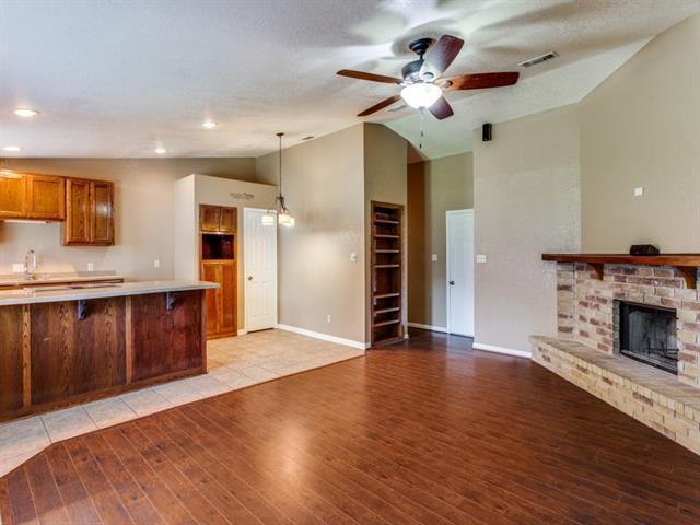 Building Photo - 6900 Sandstone Ct