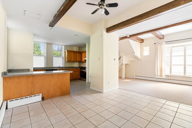 Foto del edificio - 1235.5 Ridge Ave