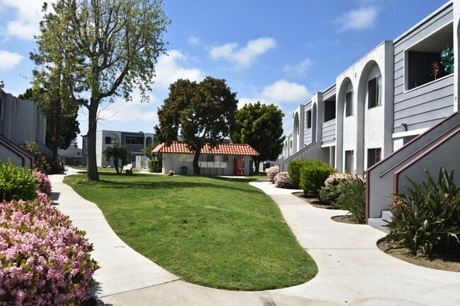Interior Photo - Oakleaf Apartments