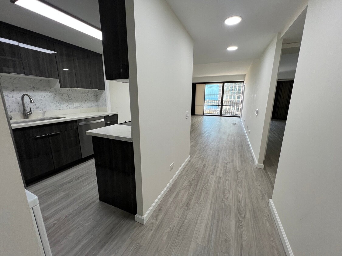 Photo - 700 Richards St (Honolulu, HI)