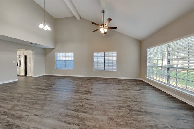 Foto del edificio - 4223 Shady Village Ct