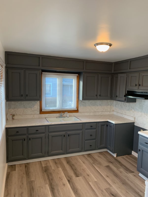 Building Photo - 282 W 42nd St