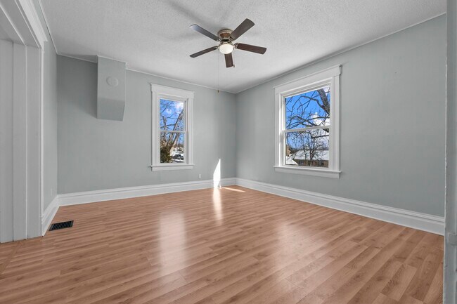 Foto del edificio - 1237 N Spanish St