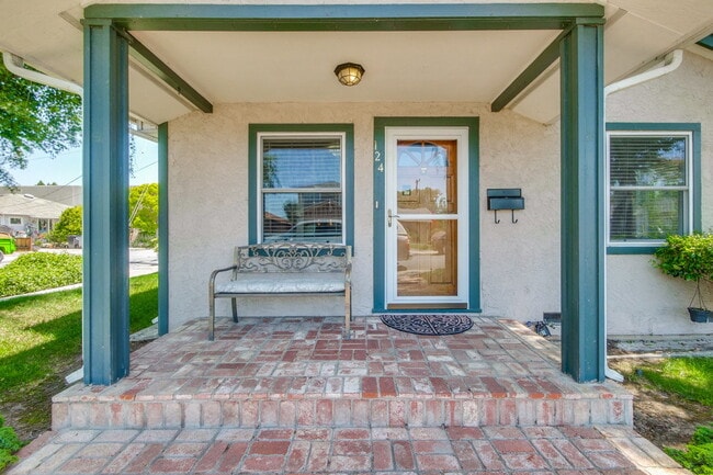 Building Photo - Cute and Cozy 1BR/1BA near downtown Sunnyvale