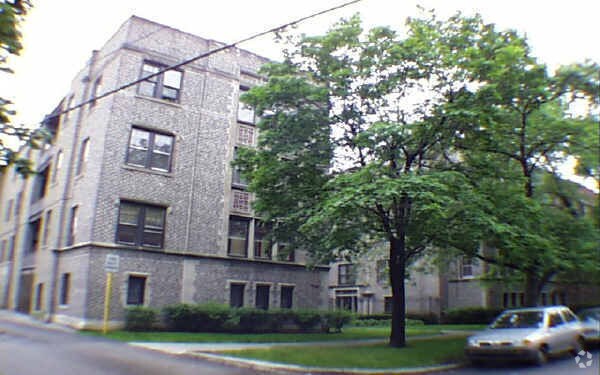 Foto del edificio - 1317-1325 West Estes Avenue