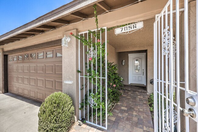 Foto del edificio - Modern Remodeled Home in Spring Valley