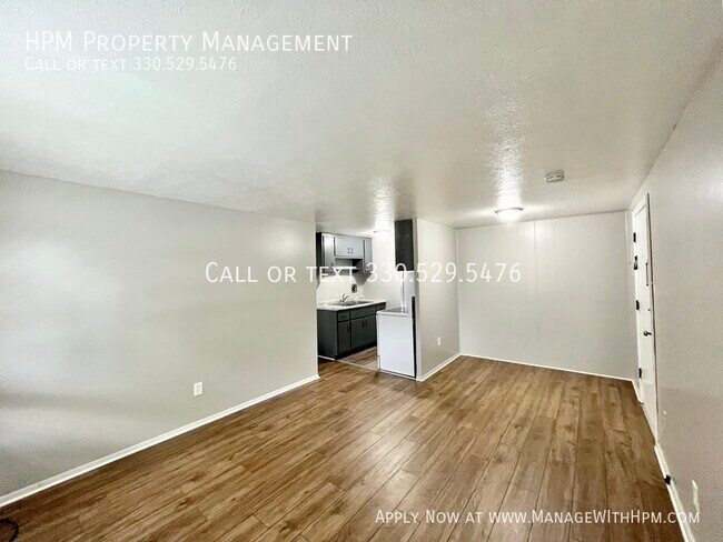 Building Photo - Concord Apartments