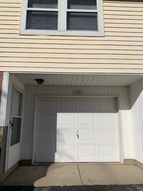 Building Photo - 155 S Tippecanoe Dr