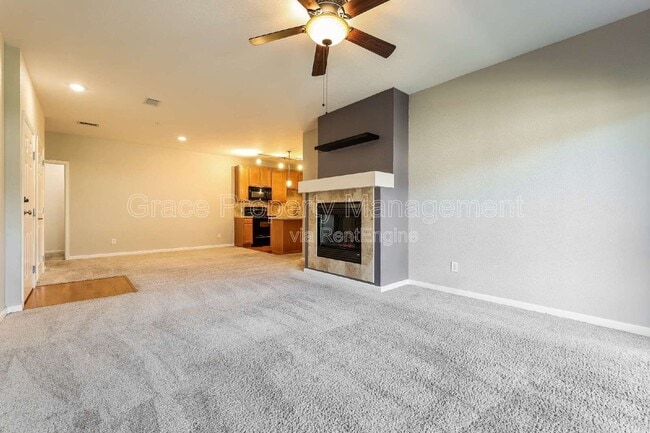 Building Photo - 9370 Las Ramblas Ct