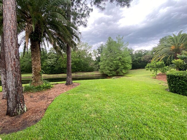 Building Photo - 3560 Avalon Cove Dr E
