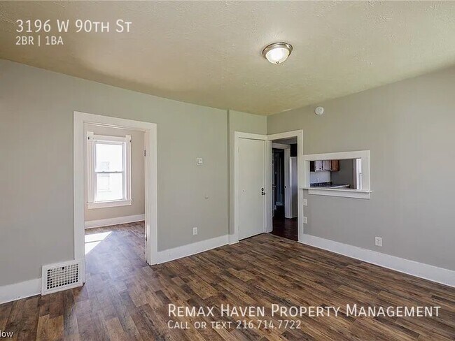 Foto del edificio - 3196 West 90th UP, Cleveland -  2 bed, 1 b...