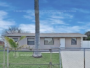 Building Photo - 20352 NW 39th Ct