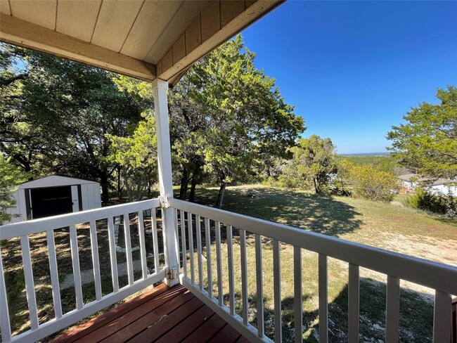 Building Photo - Home with Panoramic Views