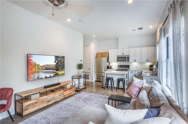 Foto del edificio - 707 Cardinal Ln