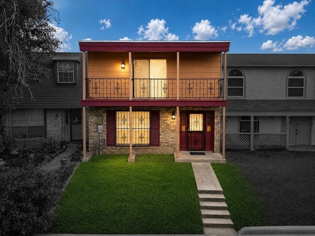 Building Photo - 6612 Spring Manor St