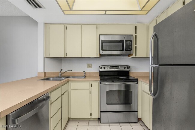 Building Photo - 1706 Bald Eagle Dr