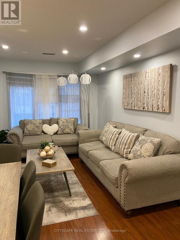Photo principale - 1050-1050 Bristol Rd W