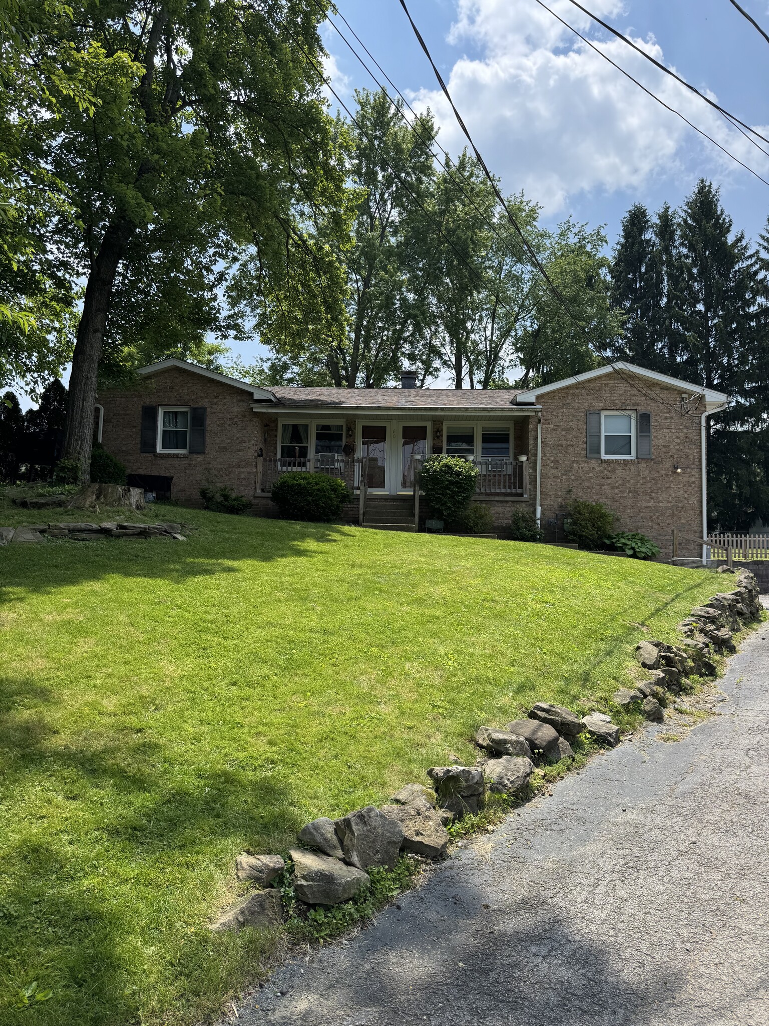 80 Mary Ann Ln Youngstown, OH 44511 – photo 1