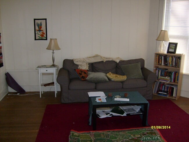 Living Room - 1005 Grant St