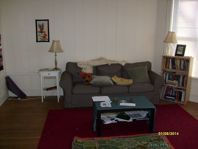 Sala de estar - 1005 Grant St