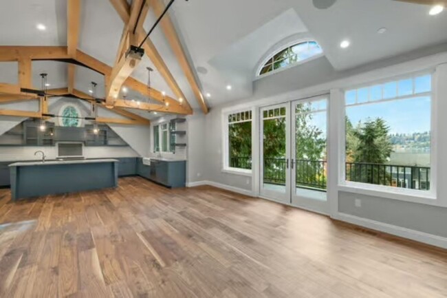 Foto del edificio - 3Bd/3.5Ba Kirkland House