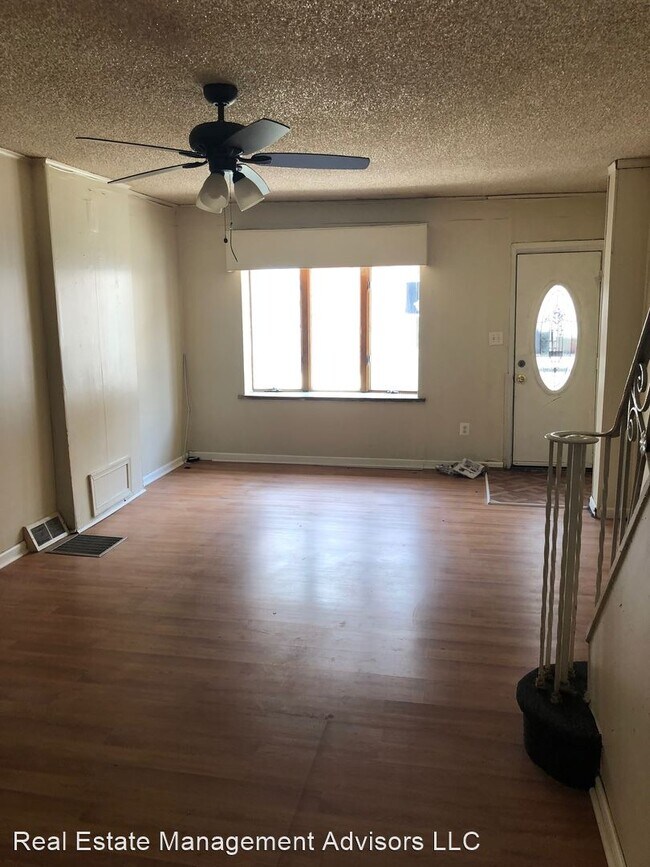 Building Photo - 3 br, 1 bath House - 1638 S Taney Street