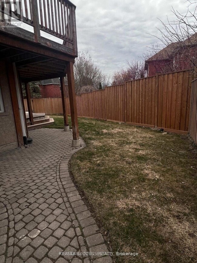 Building Photo - 3734 Bishop Strachan Ct