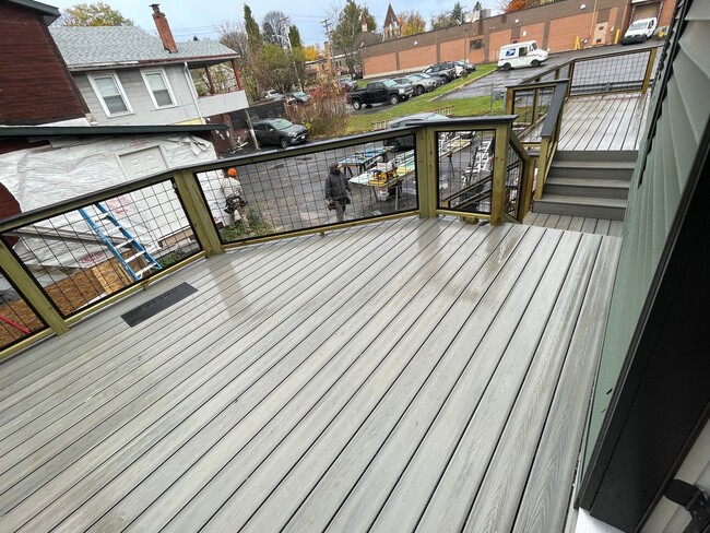 Building Photo - 2 Bedroom 1 Bath in the Village of Manlius- Only $750 Security Deposit