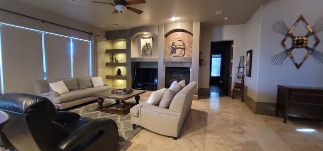 Foto del edificio - FURNISHED Single Family Home-RATE DISPLAYED IS FOR WINTER SEASON