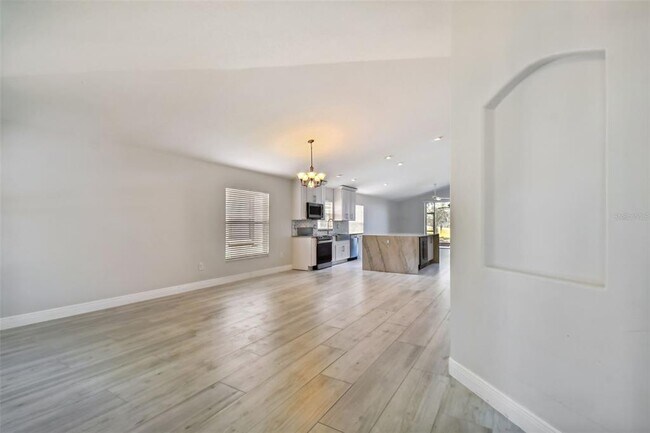 Building Photo - 10412 Lucaya Dr